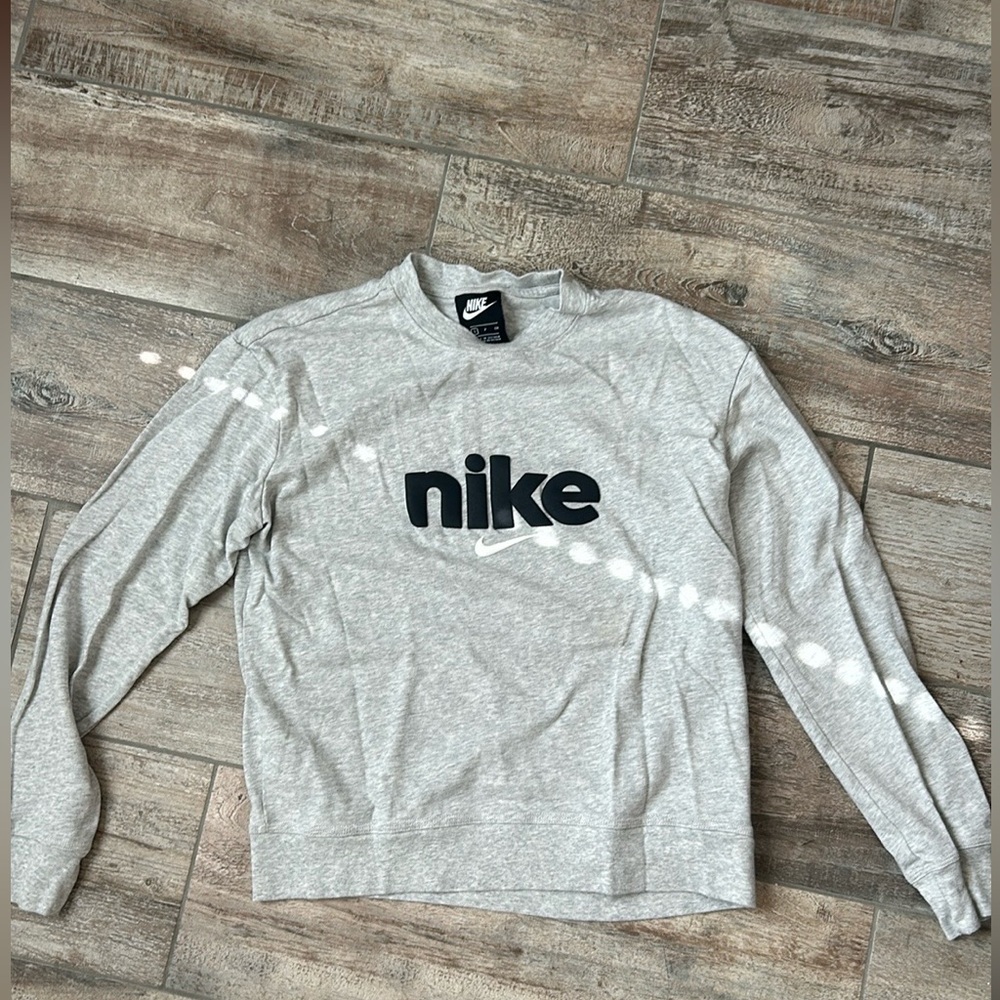 Small Nike light weight Crewneck